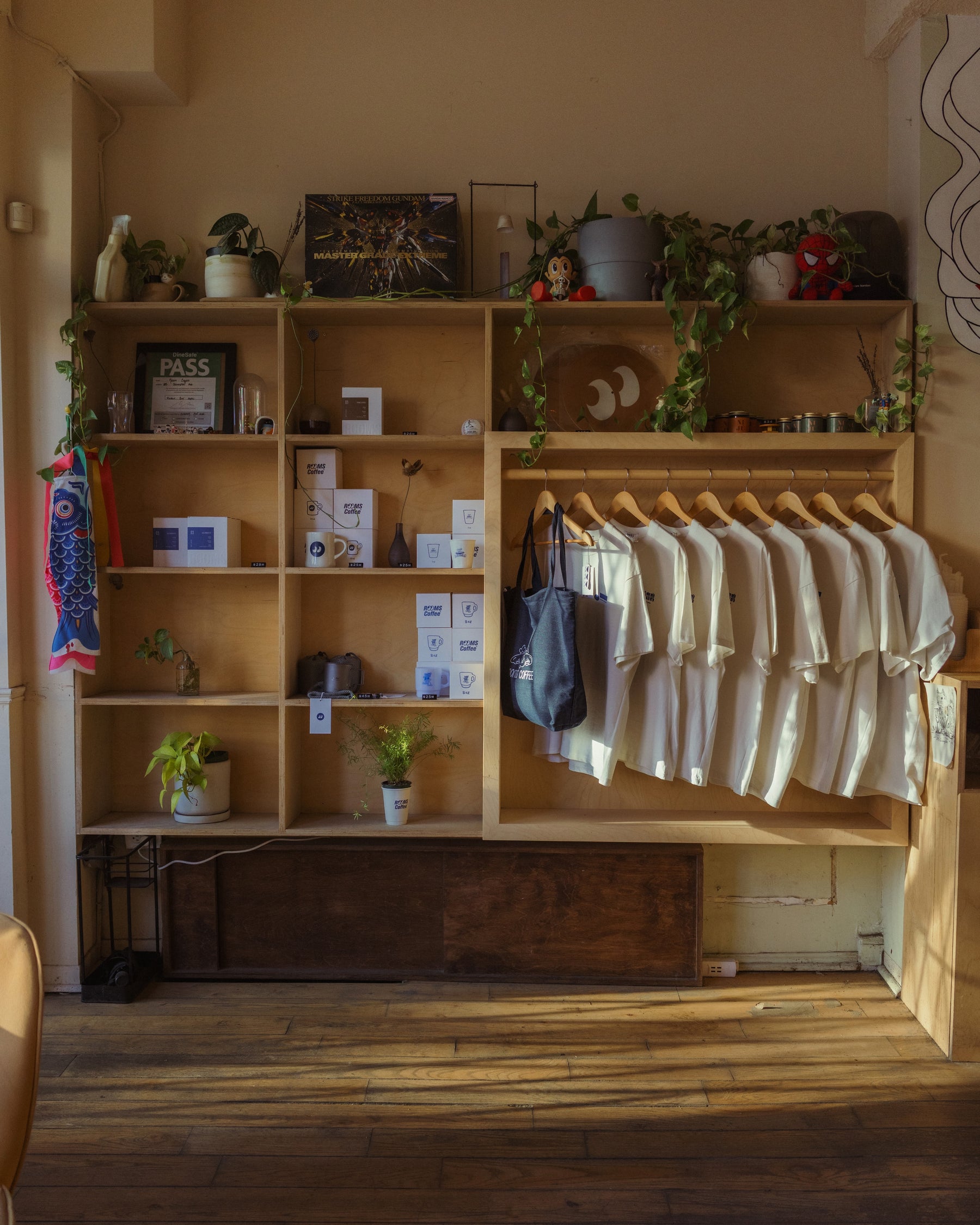 Rooms 135 Ossington